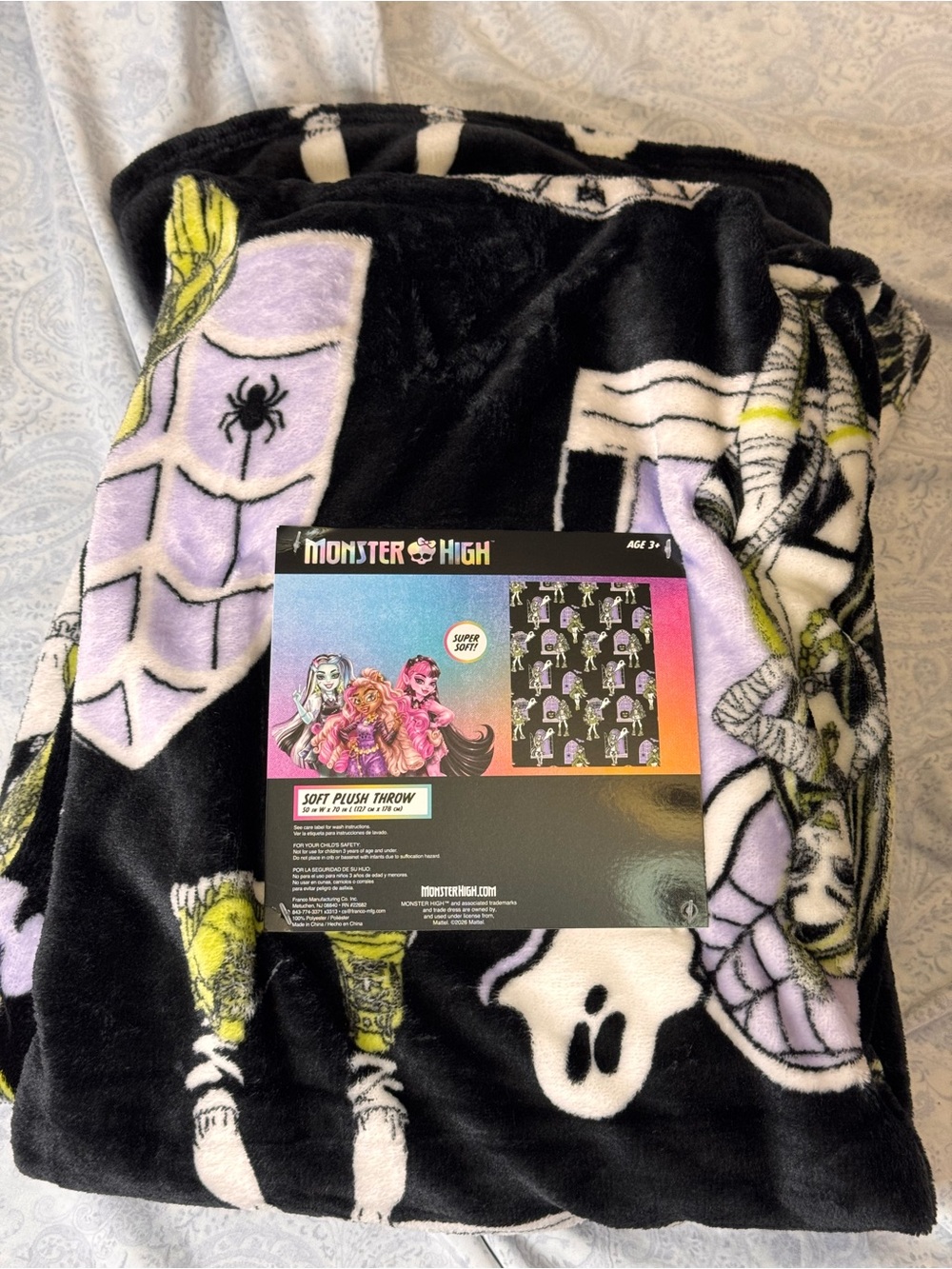 Monster High Soft, Thick Plush Throw Blanket